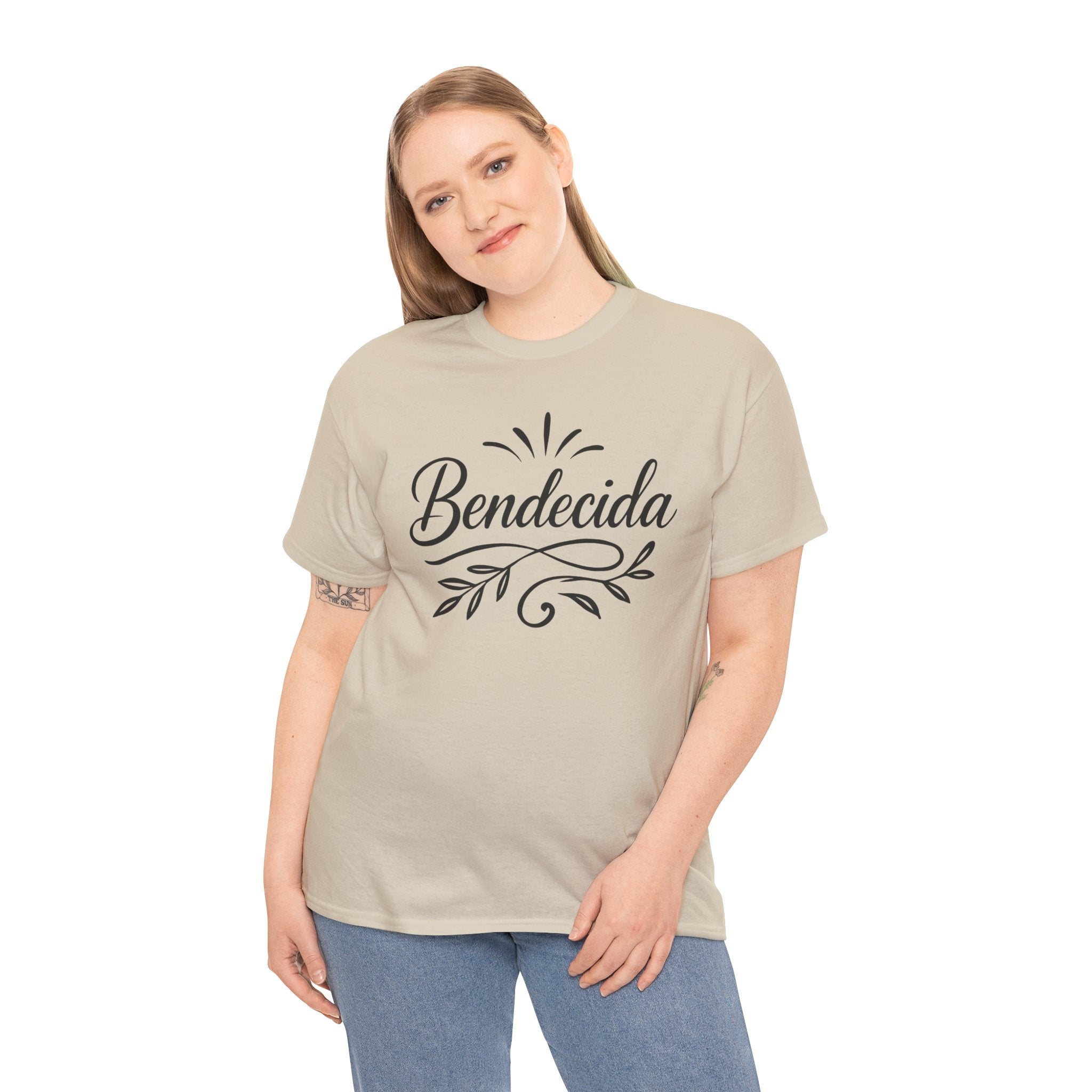Bendecida (Blessed feminine) | Unisex Heavy Cotton Tee