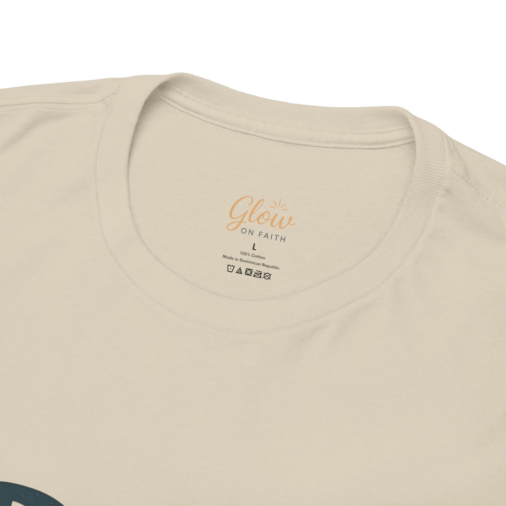 Dios es amor/God is Love | Unisex Heavy Cotton Tee