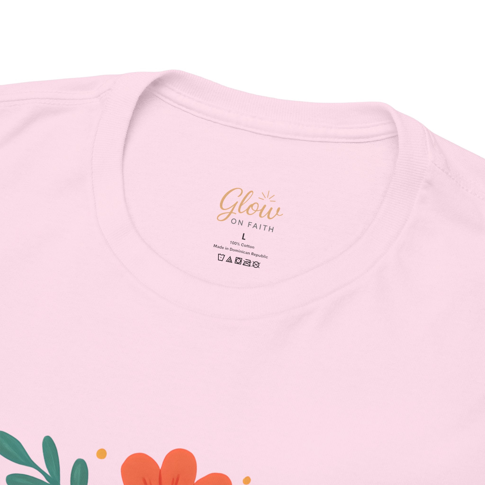 Bendecida (Blessed feminine) | Unisex Heavy Cotton Tee