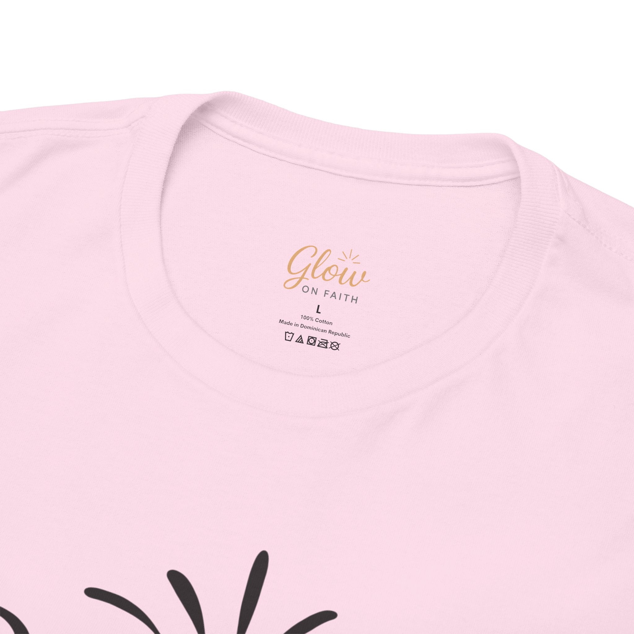 Bendecida (Blessed feminine) | Unisex Heavy Cotton Tee