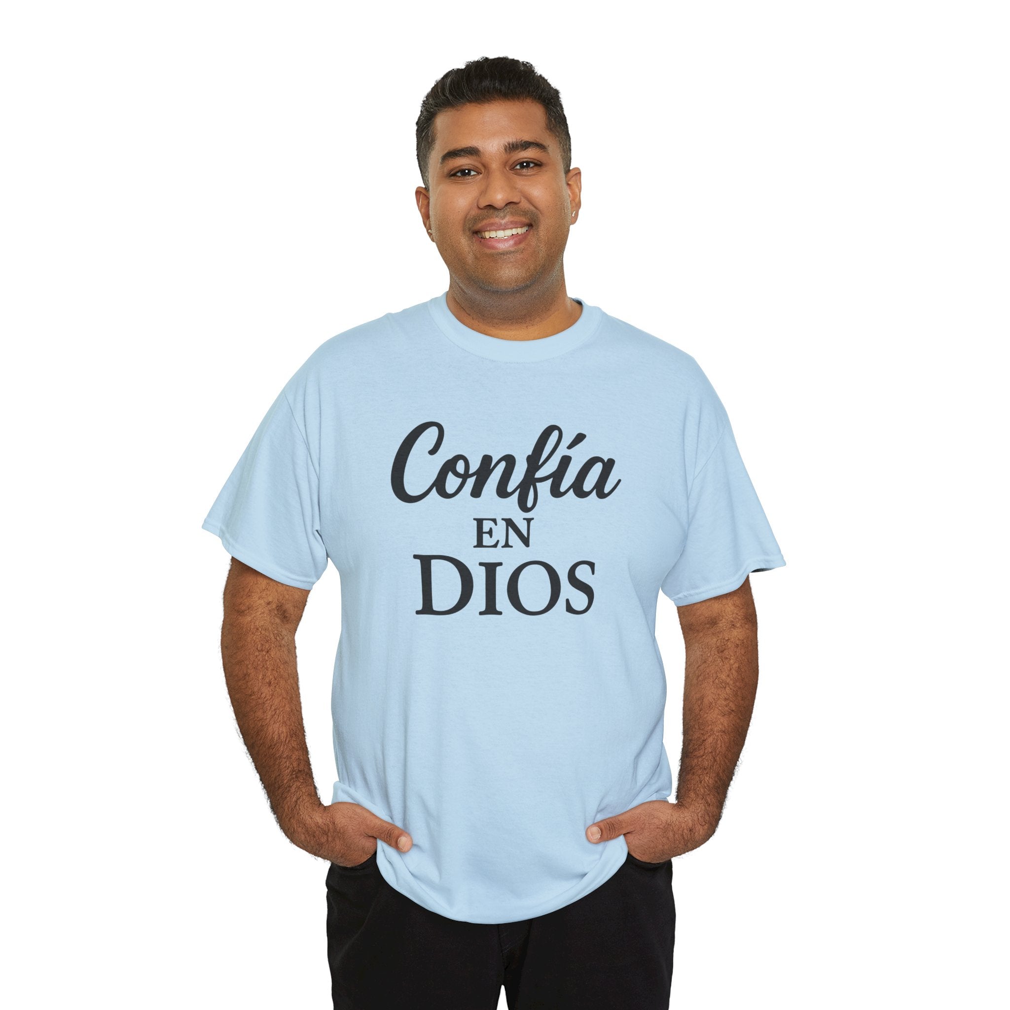 Confía en Dios (Trust God) | Unisex Heavy Cotton Tee