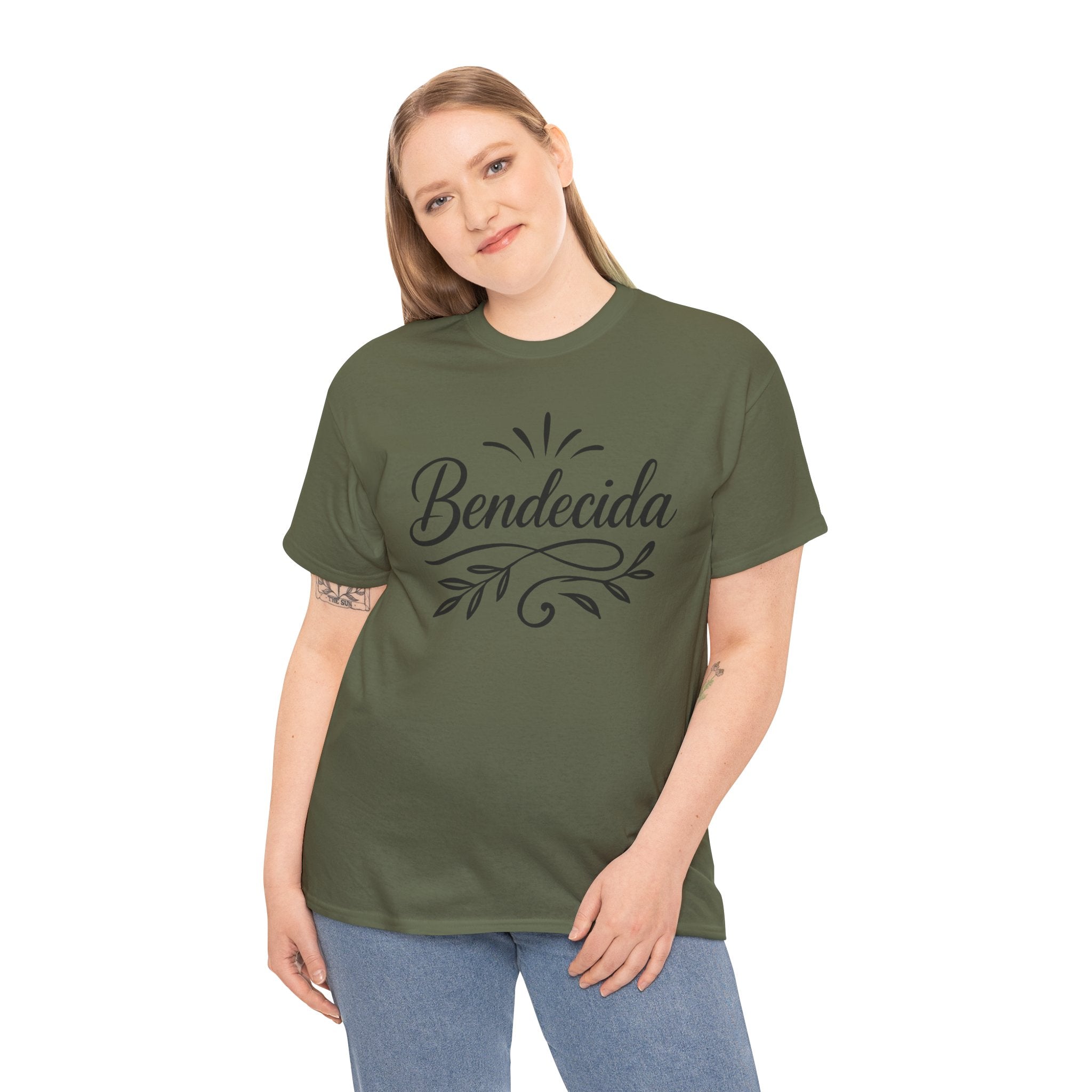 Bendecida (Blessed feminine) | Unisex Heavy Cotton Tee