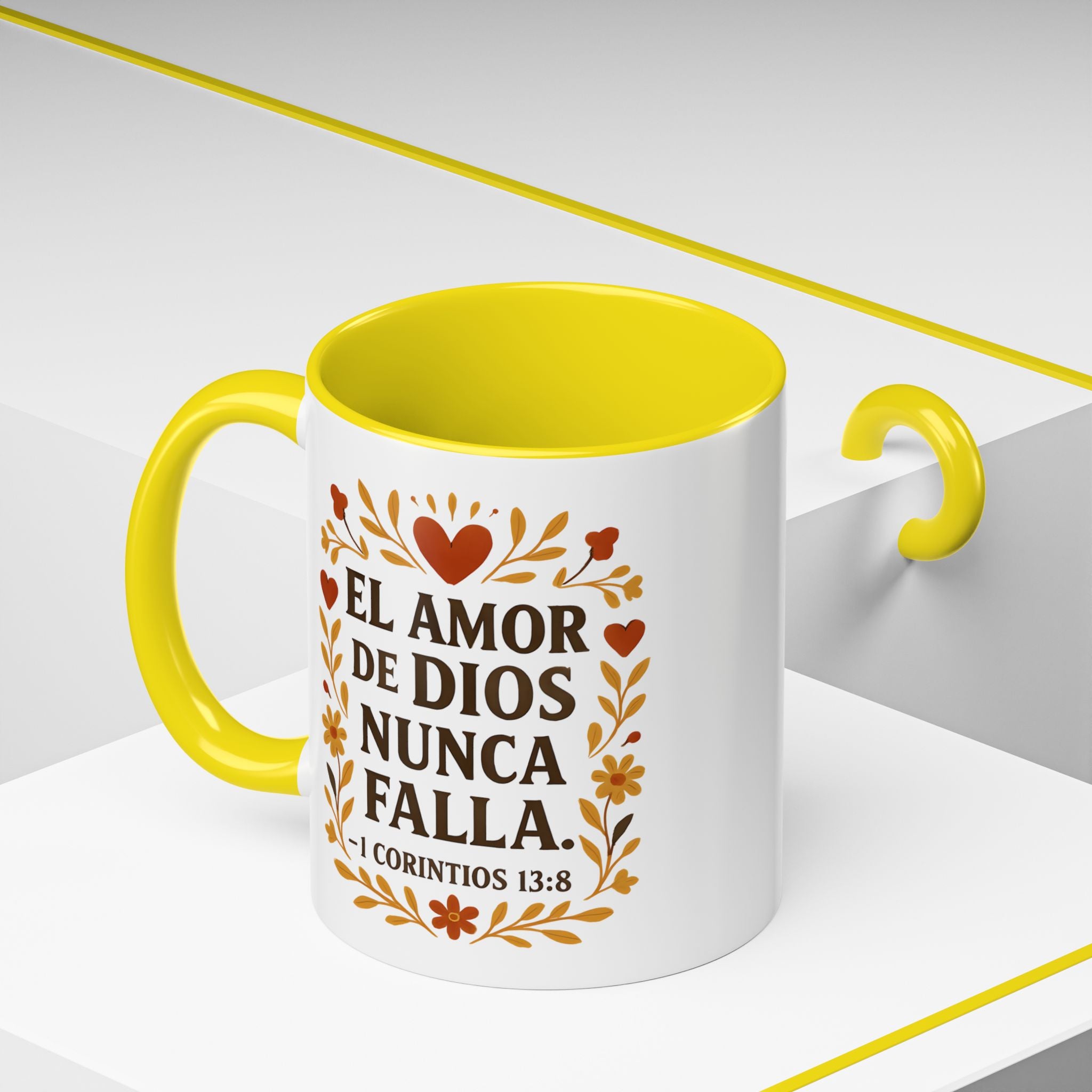 El amor de Dios nunca falla. — 1 Corintios 13:8 | Accent Coffee Mug