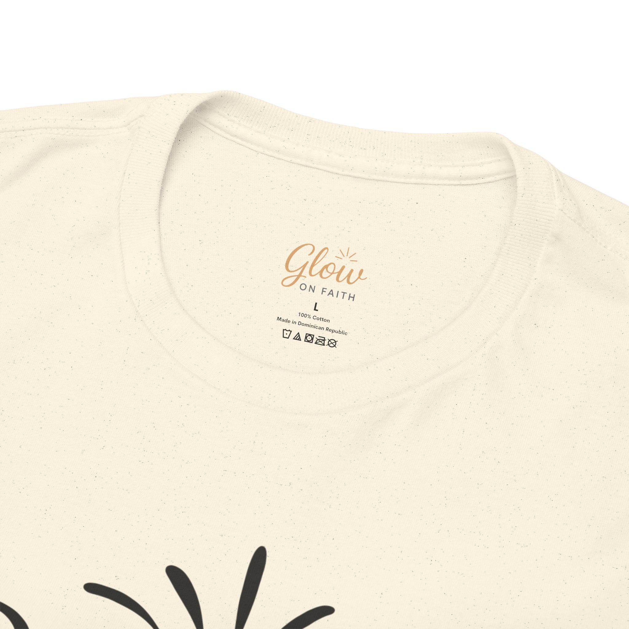 Bendecida (Blessed feminine) | Unisex Heavy Cotton Tee