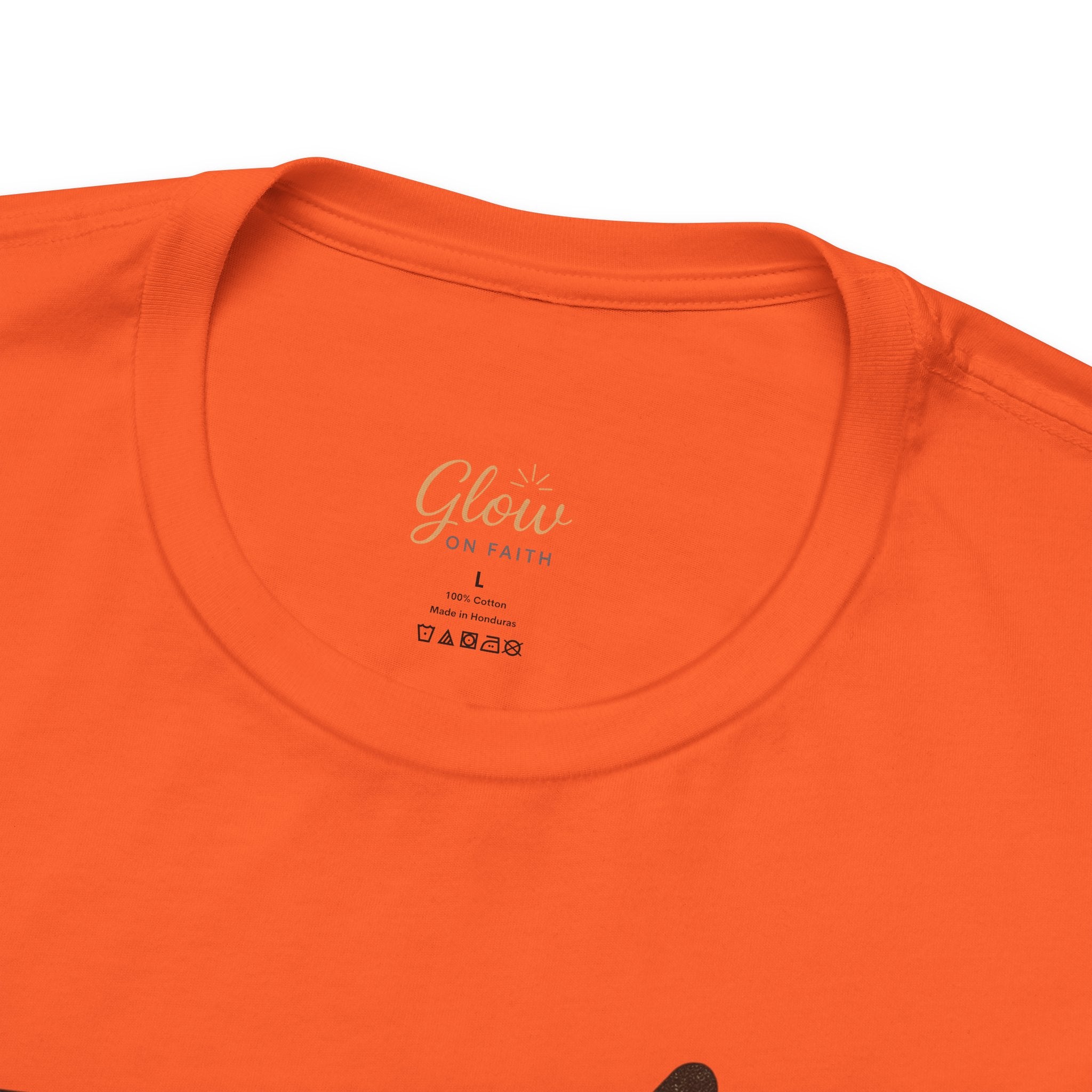 Jesús es el camino (Jesus is the way) | Unisex Tee