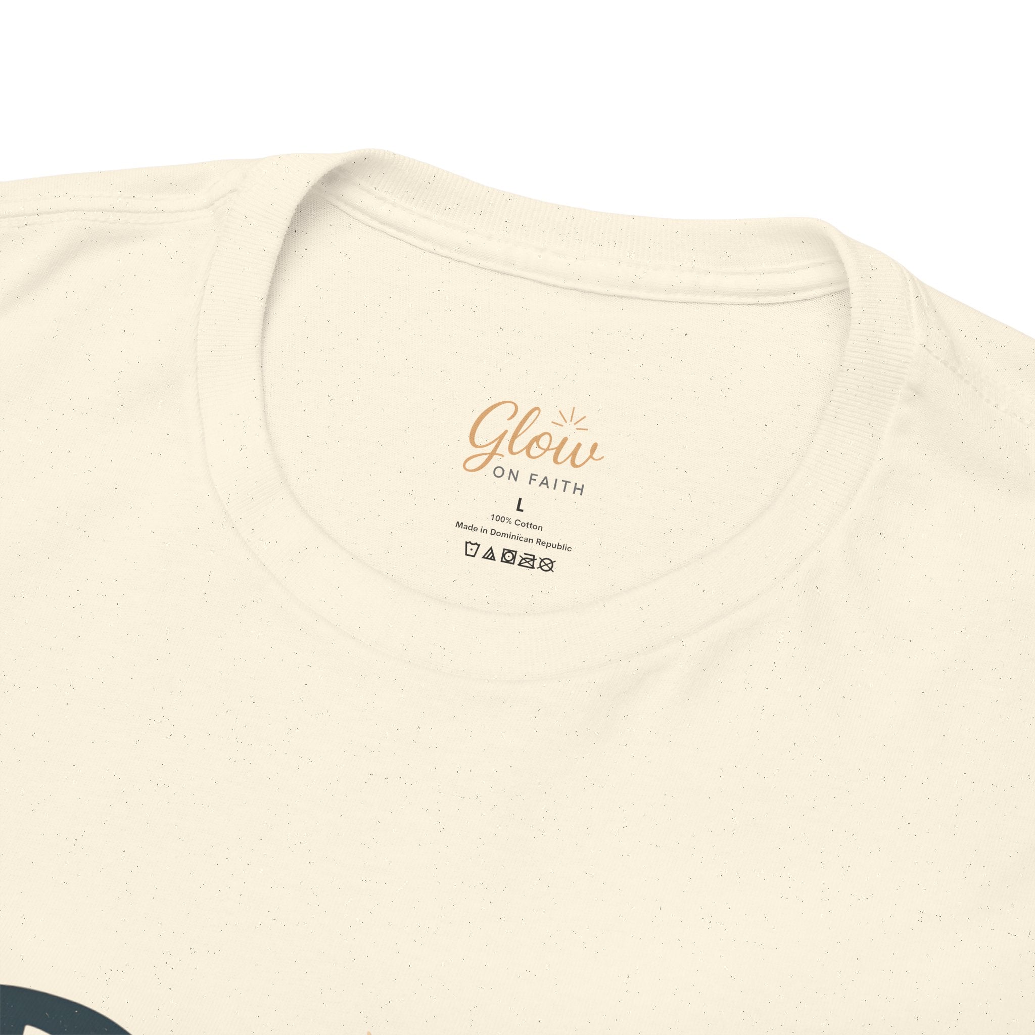 Dios es amor/God is Love | Unisex Heavy Cotton Tee