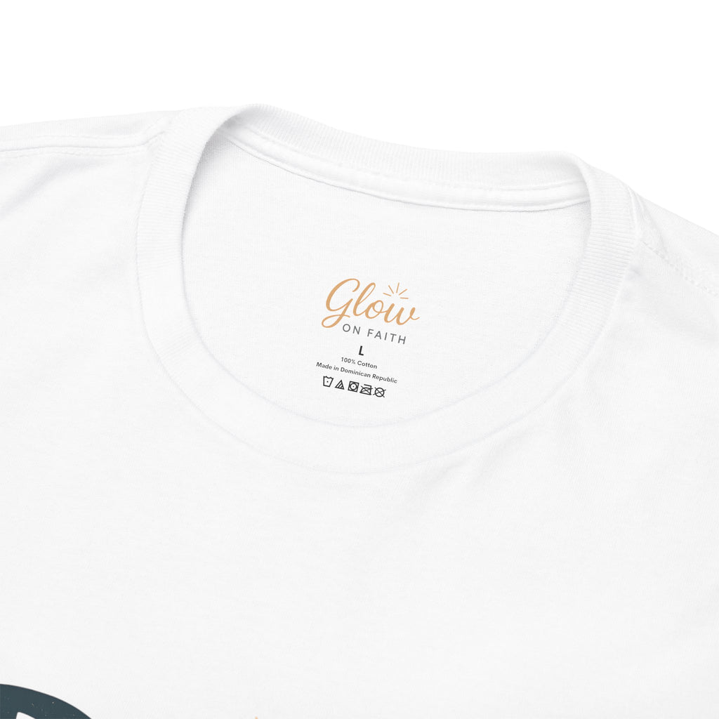 Dios es amor/God is Love | Unisex Heavy Cotton Tee
