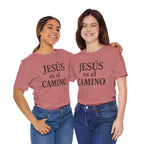 Jesús es el camino (Jesus is the way) | Unisex Tee