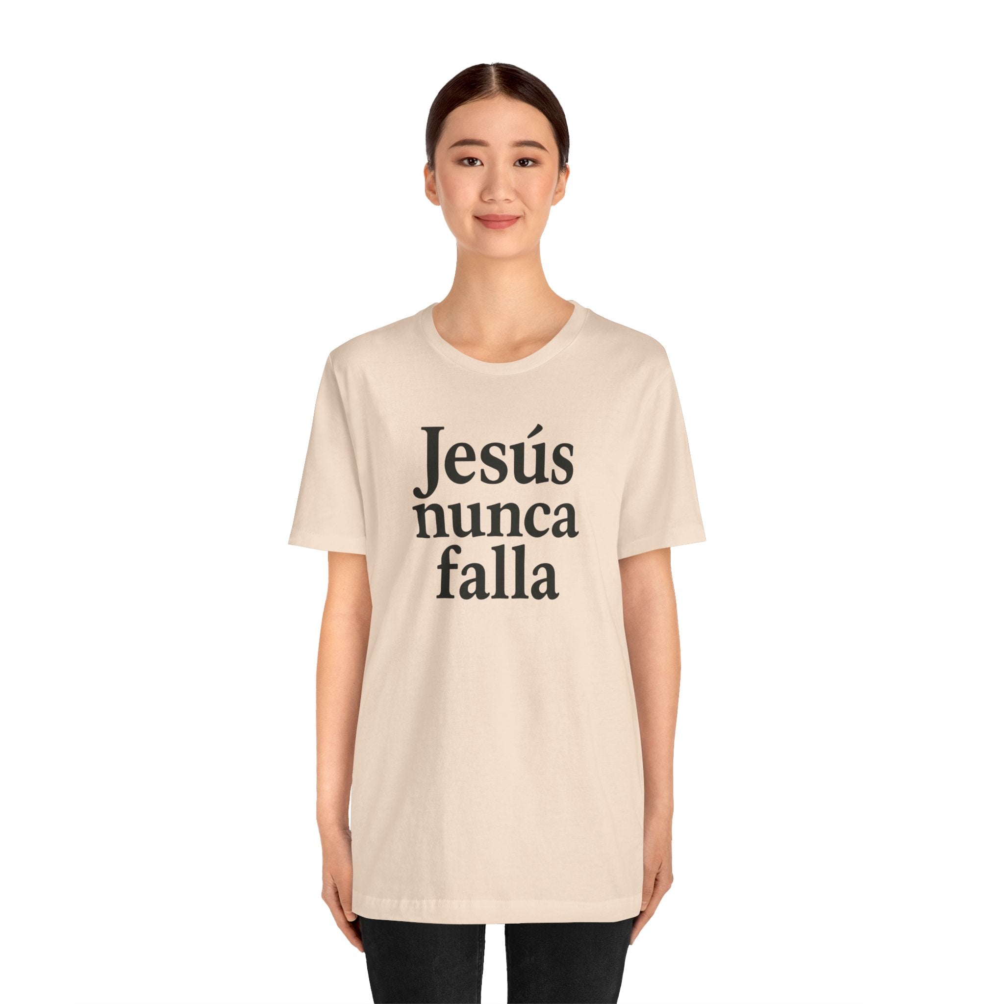 Jesús nunca falla (Jesus Never Fails) | Faith-Inspired Unisex Tee