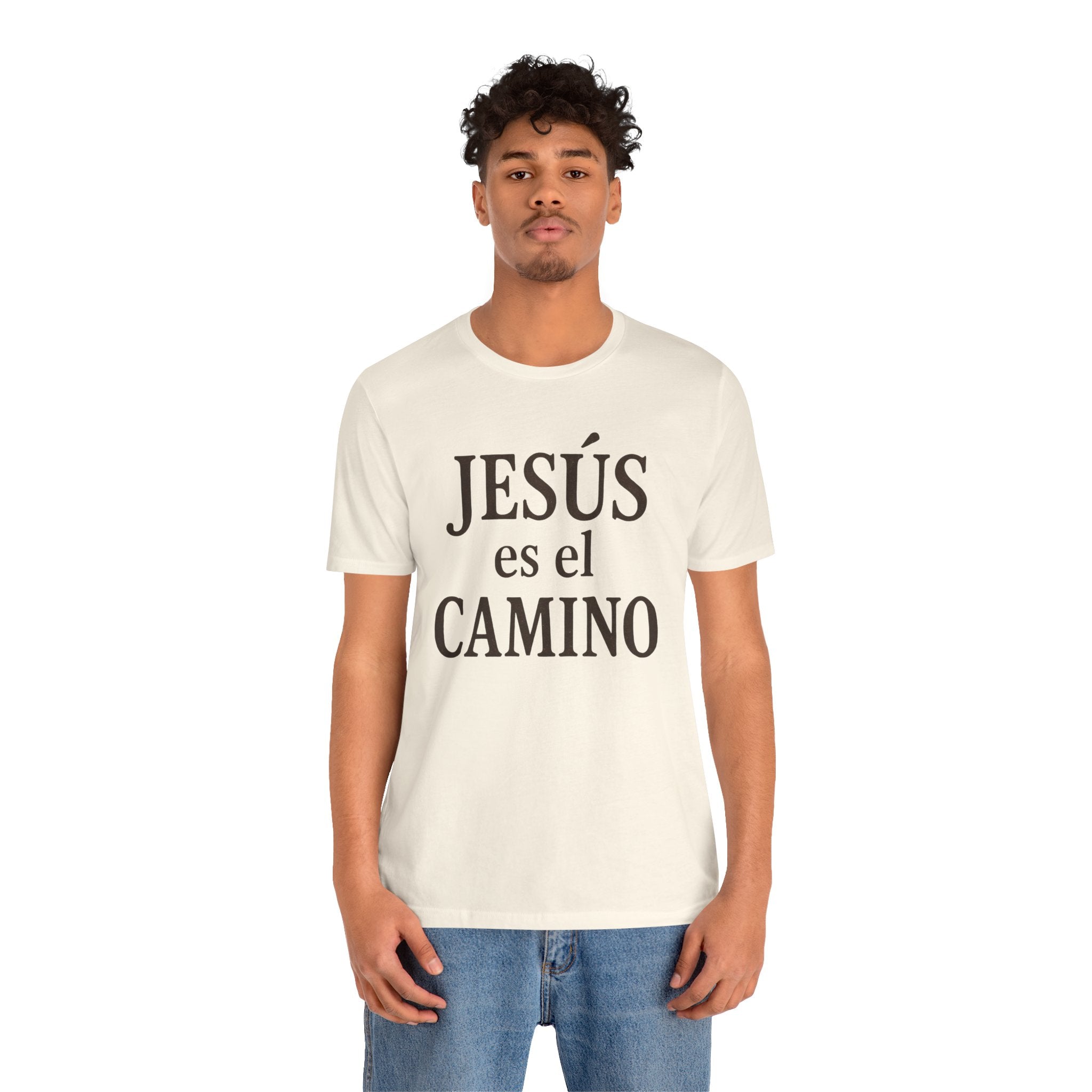 Jesús es el camino (Jesus is the way) | Unisex Tee