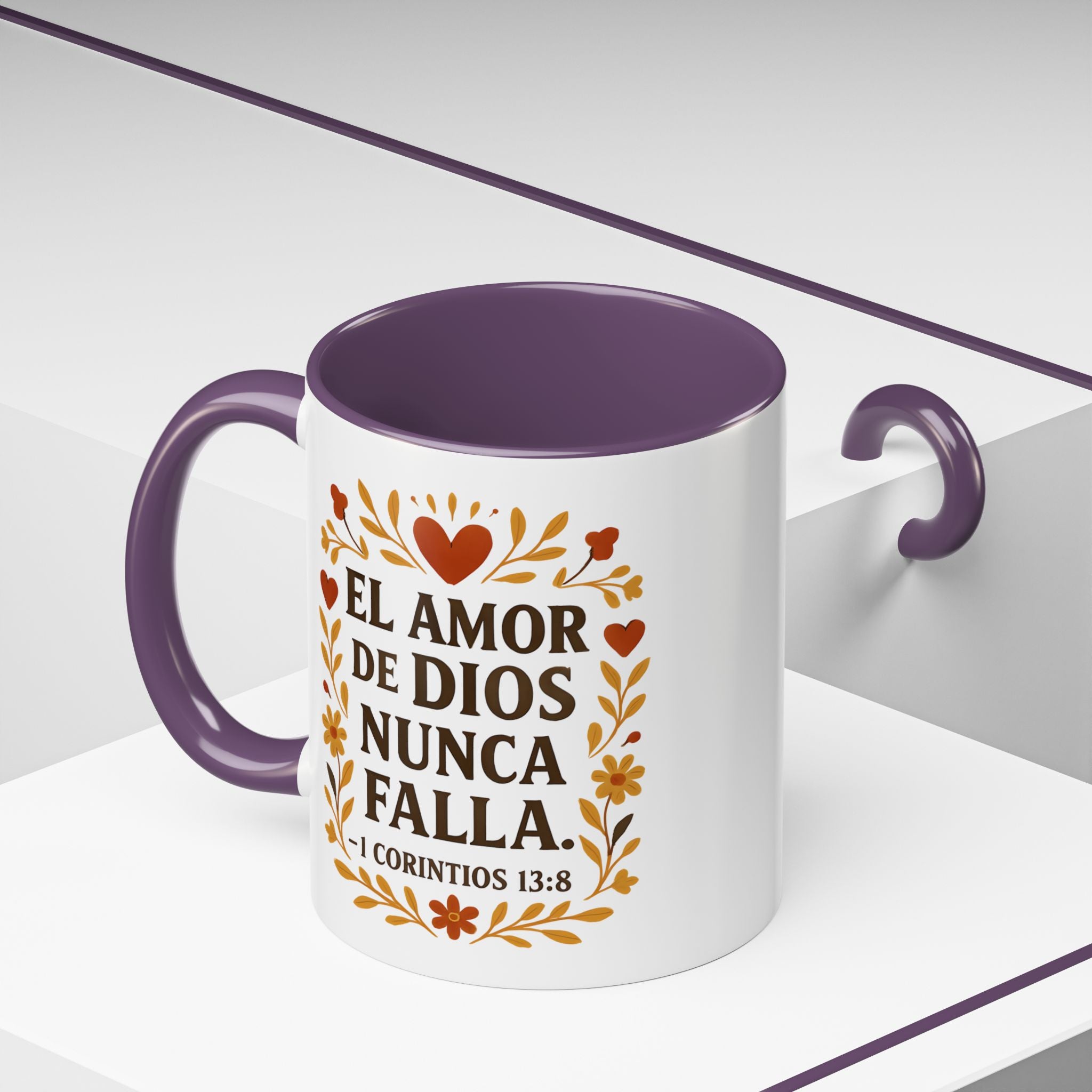 El amor de Dios nunca falla. — 1 Corintios 13:8 | Accent Coffee Mug