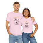 Dios es mi luz. — Salmos 27:1 | Unisex Cotton Tee