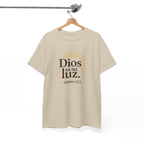 Dios es mi luz. — Salmos 27:1 | Unisex Cotton Tee