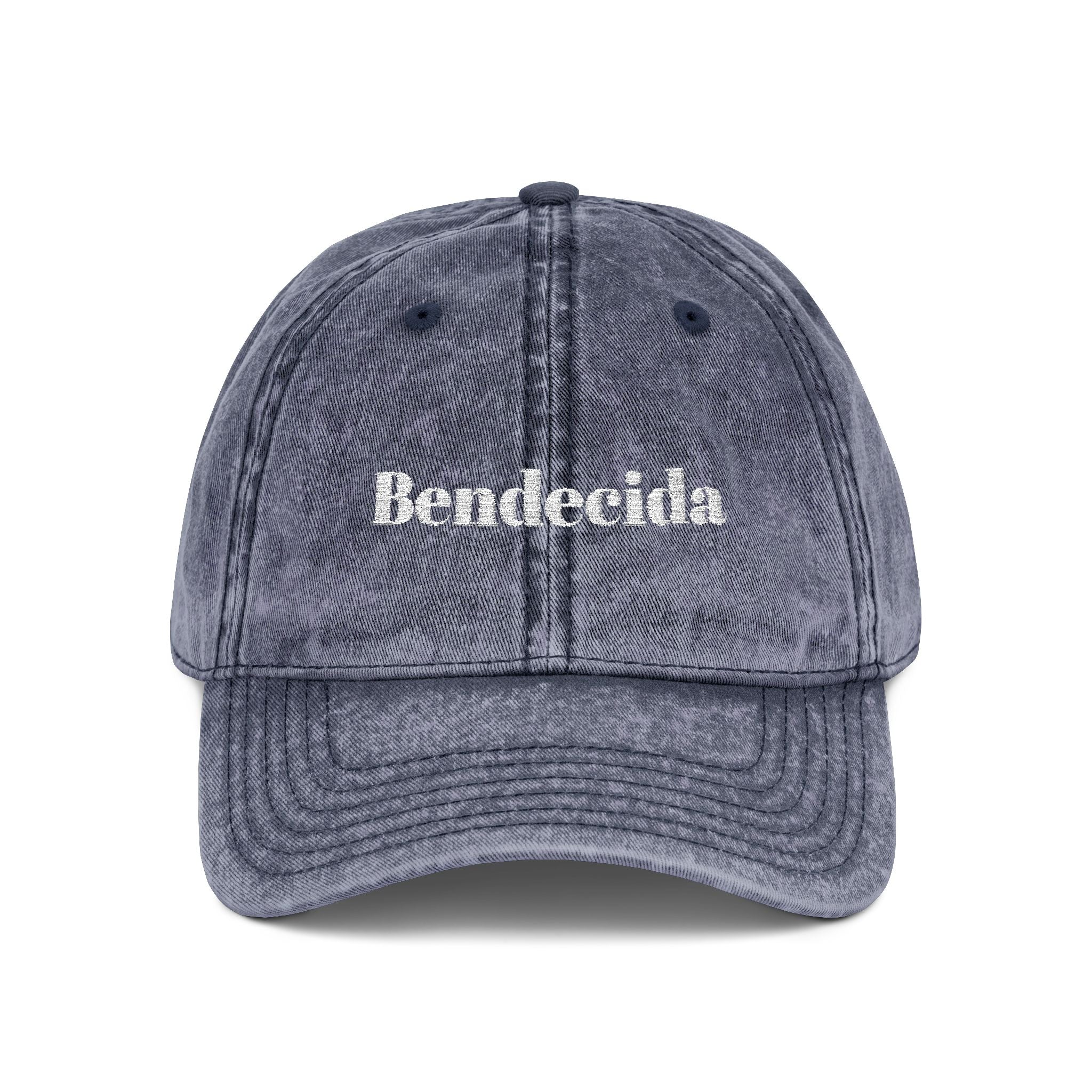 Bendecida (Blessed feminine) | Vintage Cap (Embroidery)