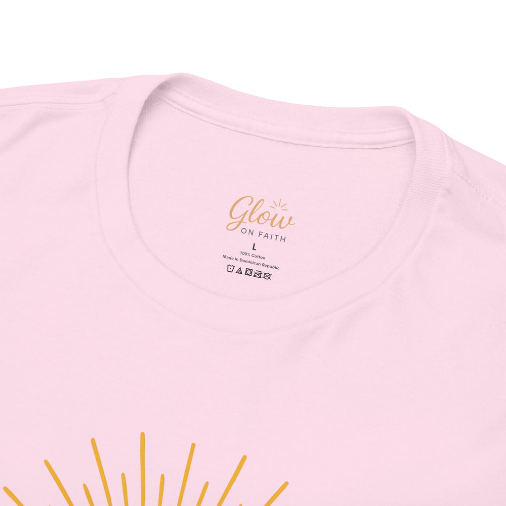 Dios es mi luz. — Salmos 27:1 | Unisex Cotton Tee