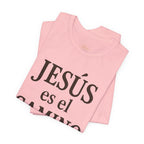 Jesús es el camino (Jesus is the way) | Unisex Tee