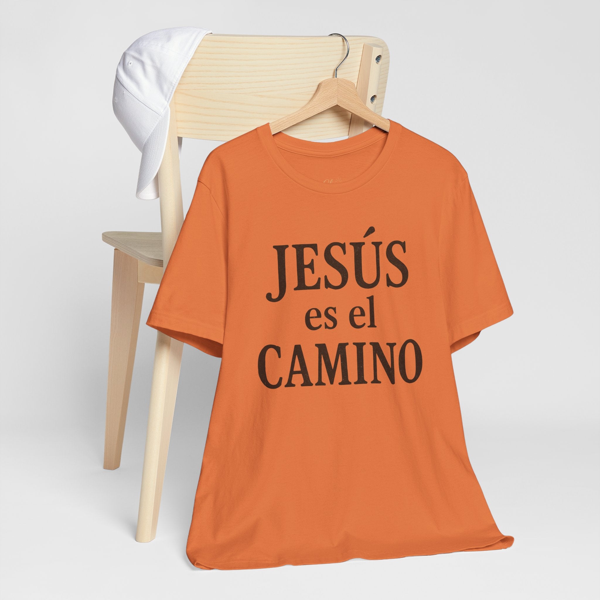 Jesús es el camino (Jesus is the way) | Unisex Tee