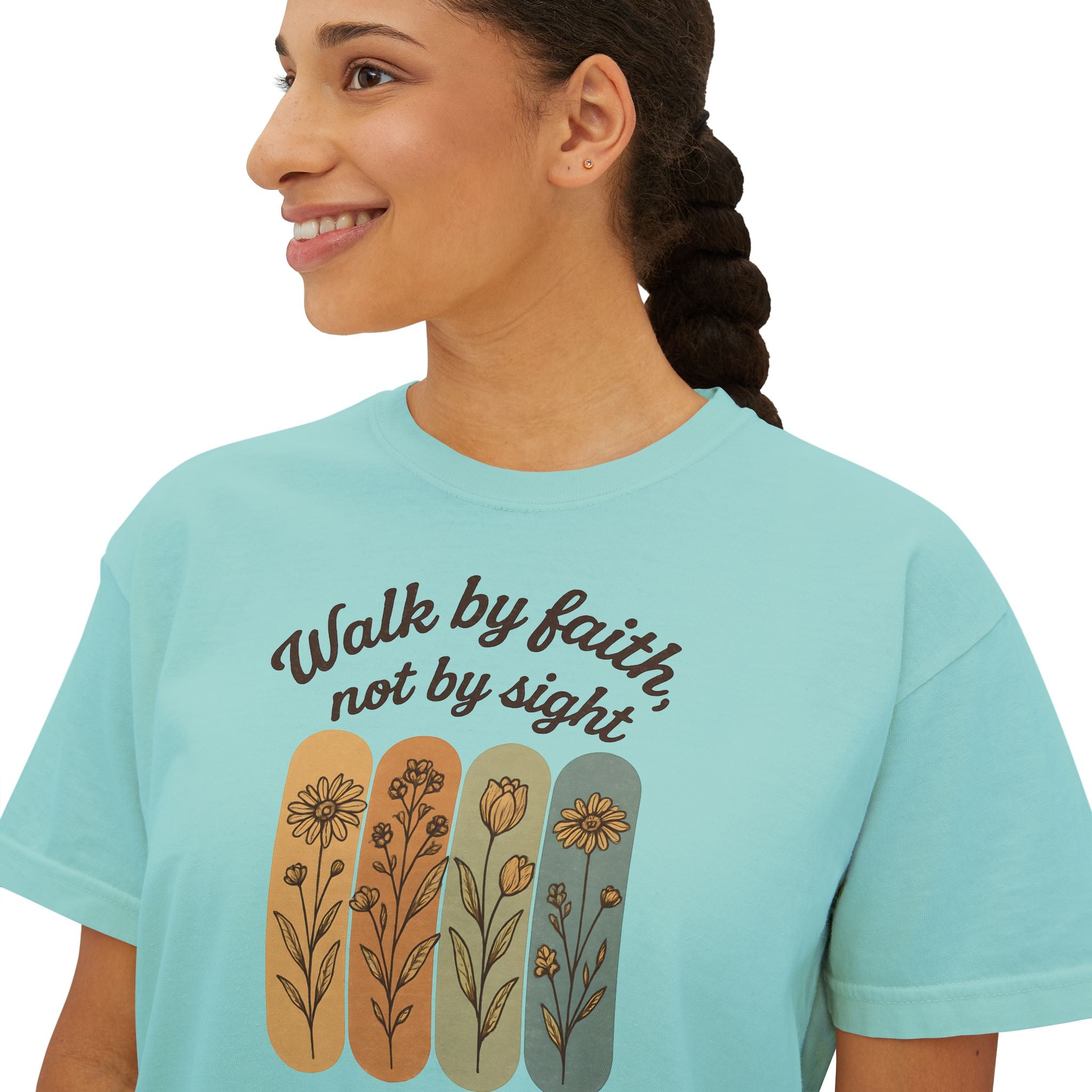 Walk by Faith, not by sight | Women's Boxy Tee
