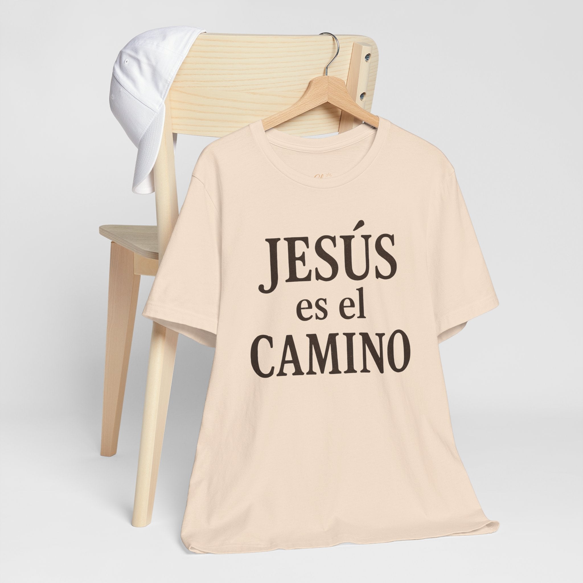 Jesús es el camino (Jesus is the way) | Unisex Tee