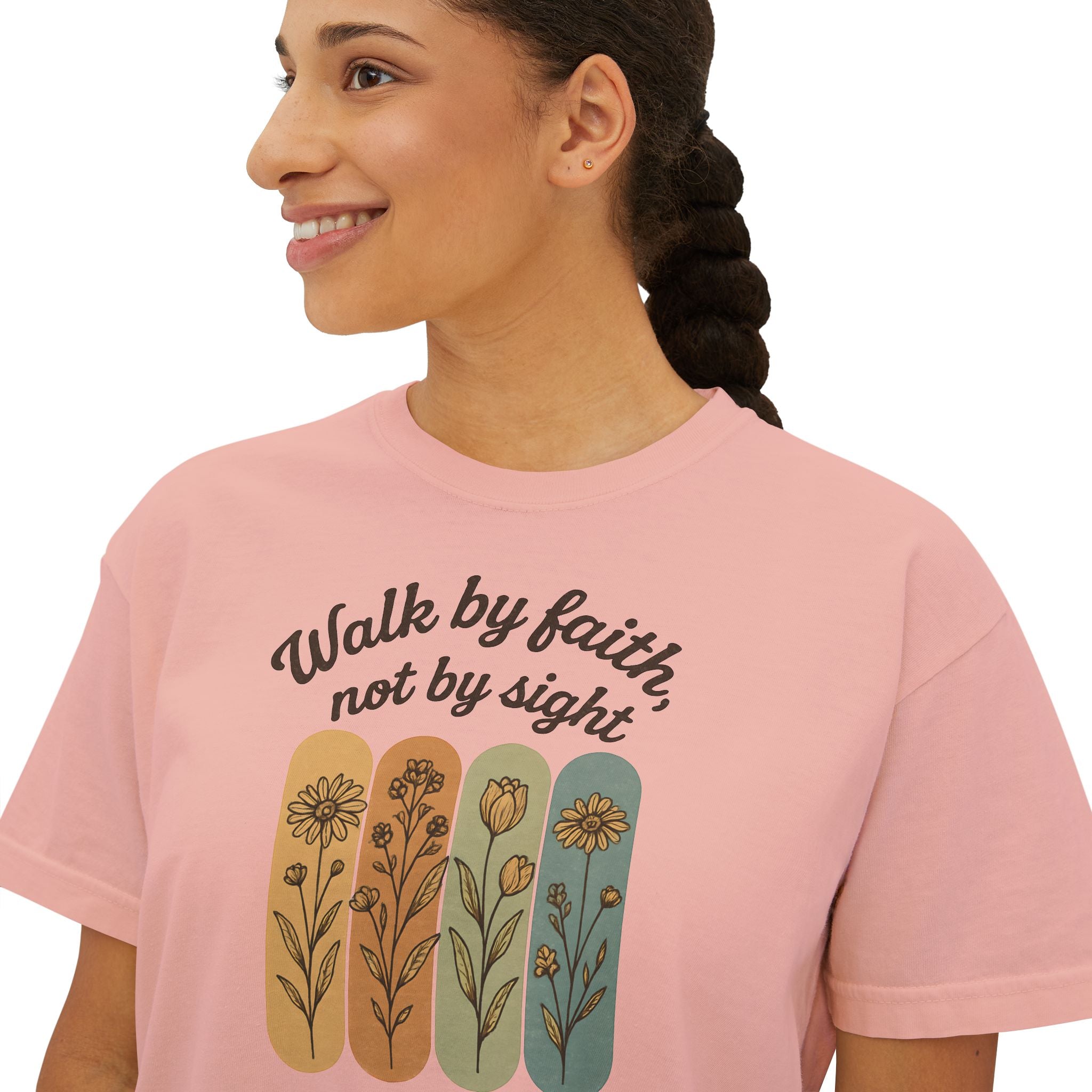 Walk by Faith, not by sight | Women's Boxy Tee