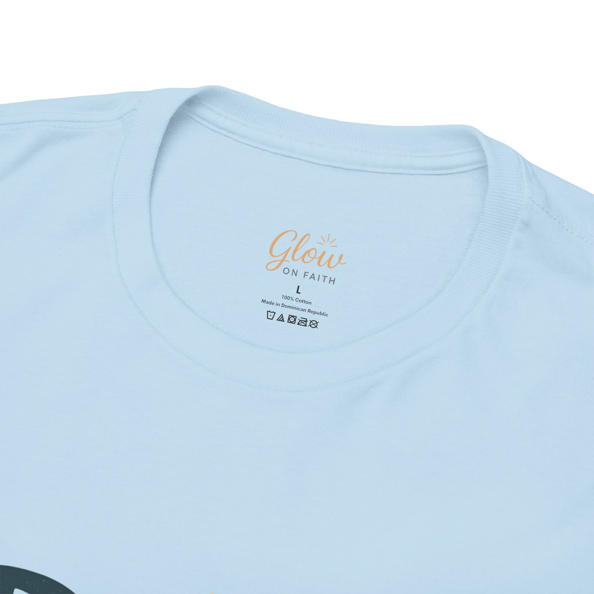 Dios es amor/God is Love | Unisex Heavy Cotton Tee