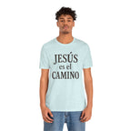 Jesús es el camino (Jesus is the way) | Unisex Tee