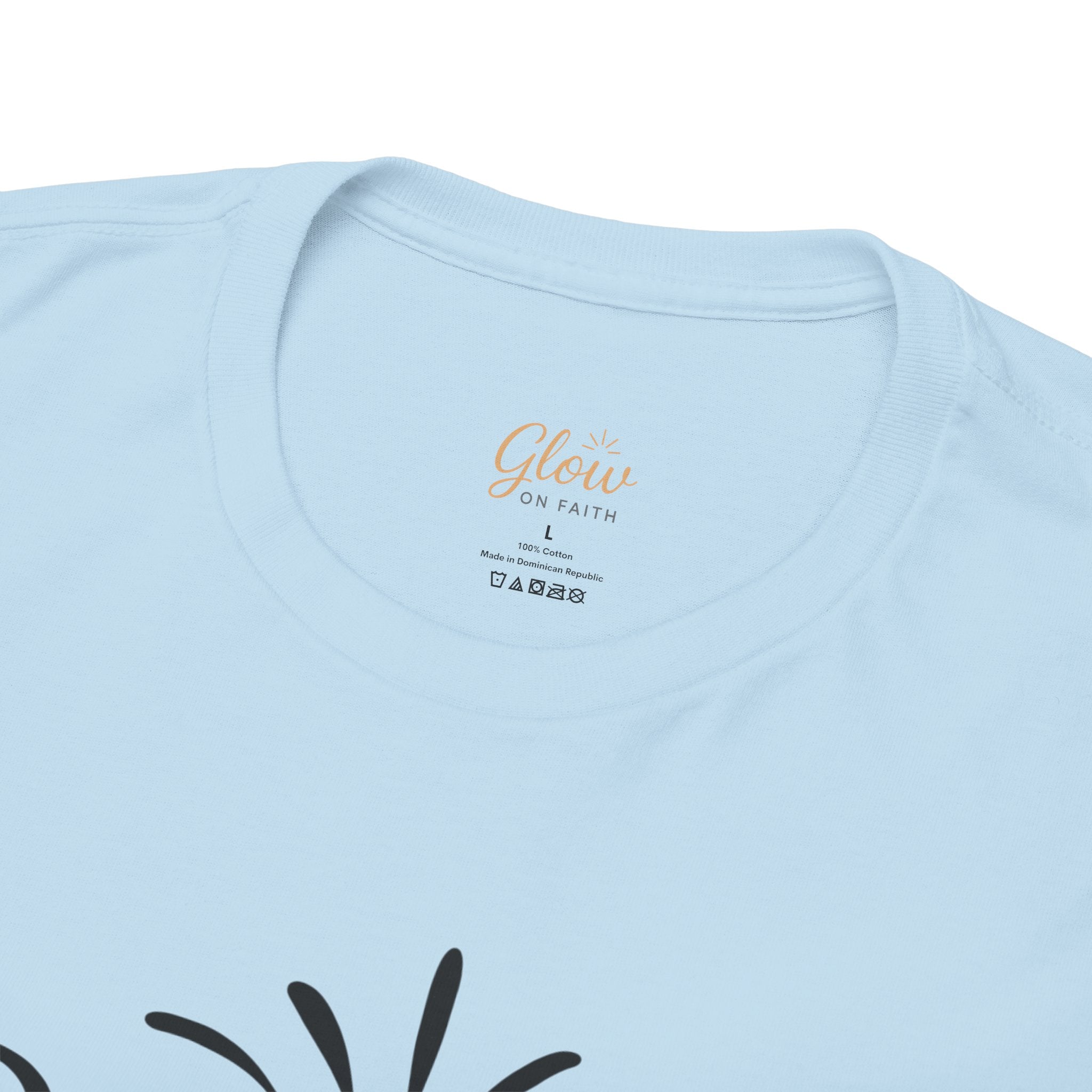 Bendecida (Blessed feminine) | Unisex Heavy Cotton Tee