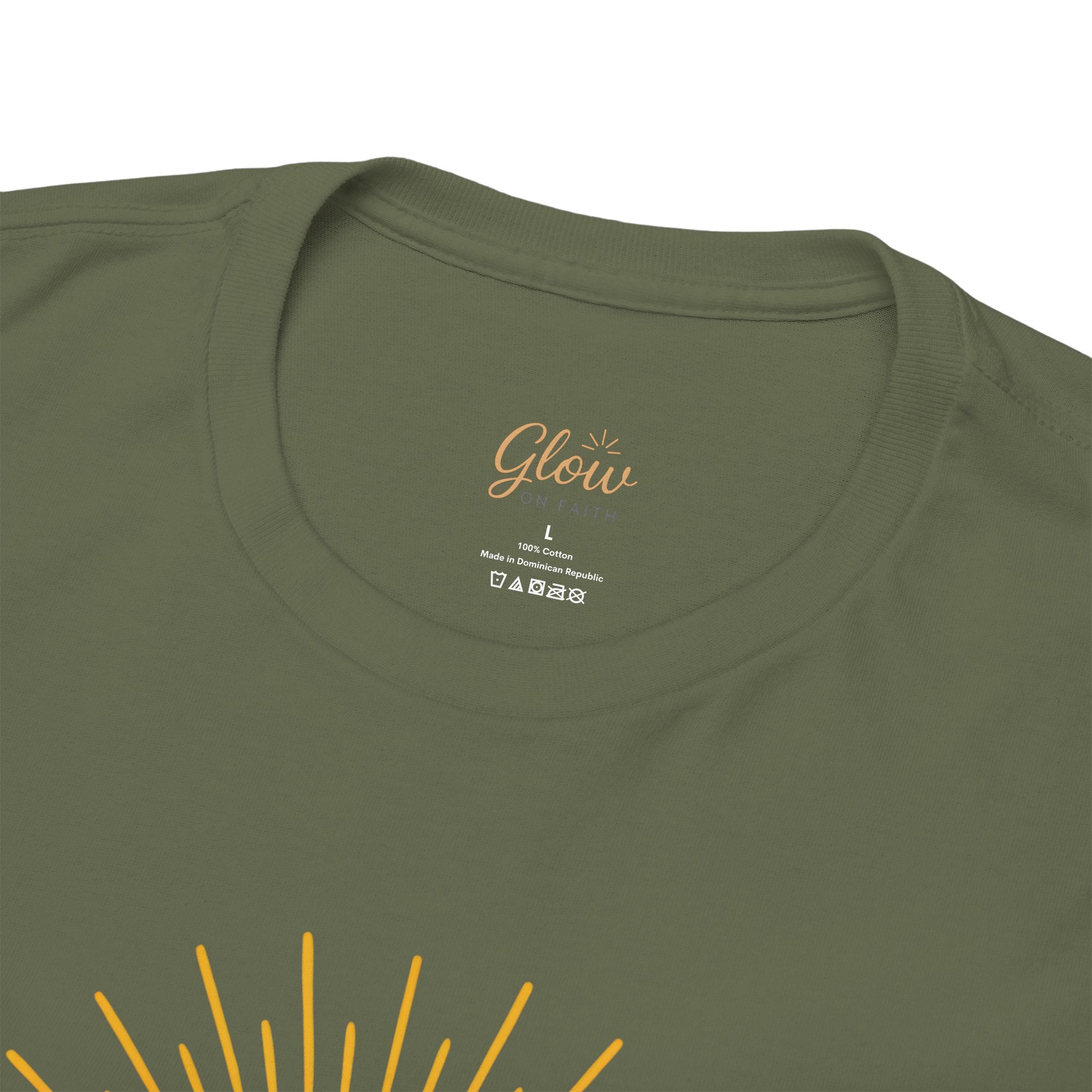 Dios es mi luz. — Salmos 27:1 | Unisex Cotton Tee